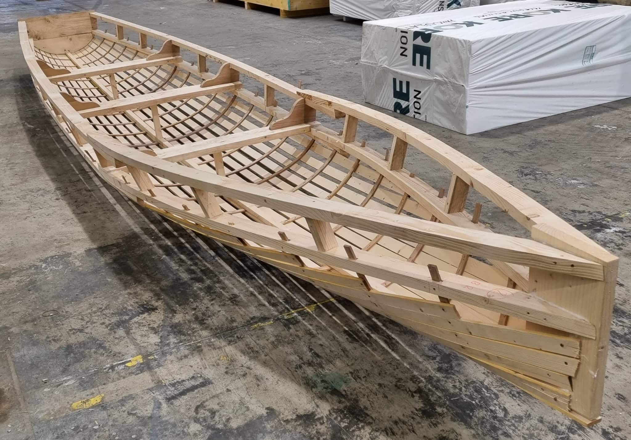 Currach build
